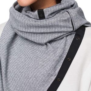 Lulu lemon scarf